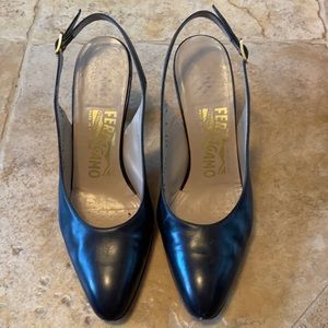 Ferragamo Black sling-back 7AAA